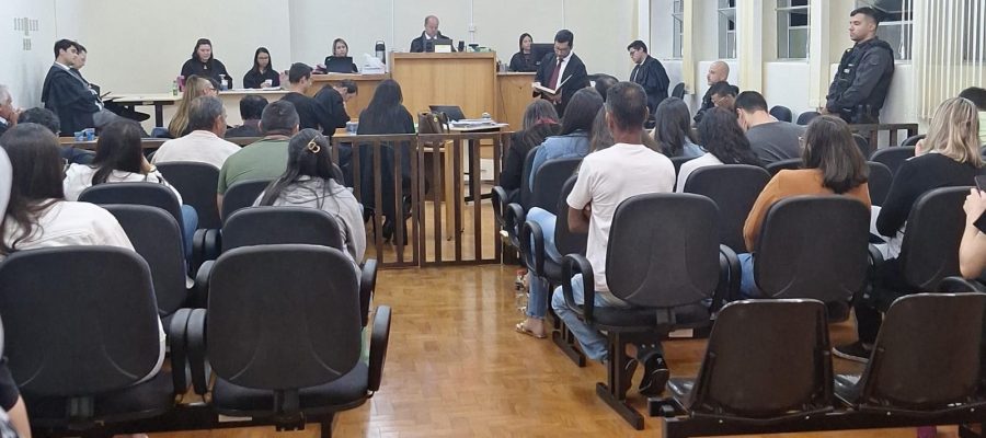 Homens são condenados por assassinato pelo Tribunal do Júri em Alpinópolis