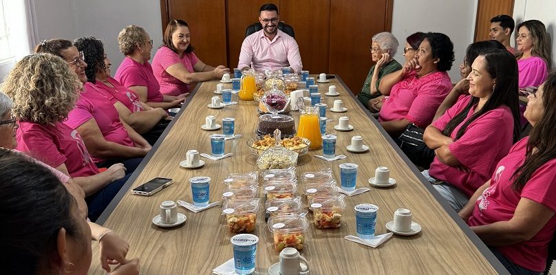 Alpinópolis registra aumento de 98% nos exames de mamografia e reforça ações no “Outubro Rosa”