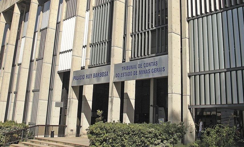 TCE nega pedido de reexame e Câmara aprova contas de ex-prefeito de Alpinópolis