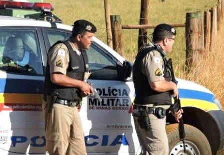 Posto de combustíveis é assaltado  em Alpinópolis